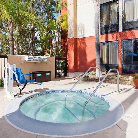 Отель Fairfield By Marriott Mission Viejo Orange County Экстерьер фото