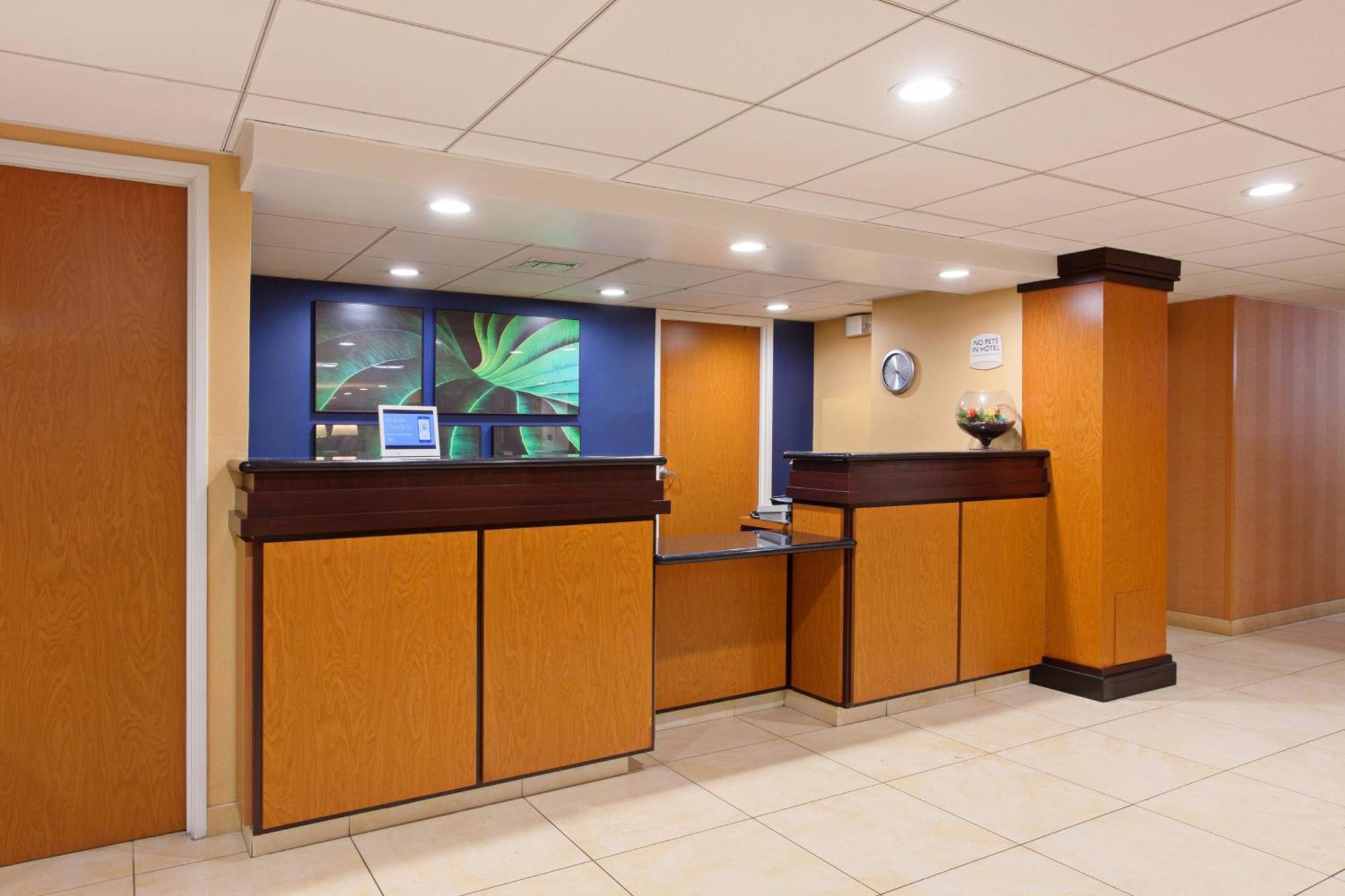 Отель Fairfield By Marriott Mission Viejo Orange County Экстерьер фото