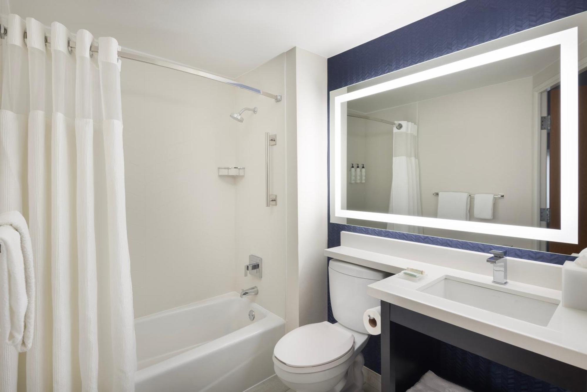 Отель Fairfield By Marriott Mission Viejo Orange County Экстерьер фото
